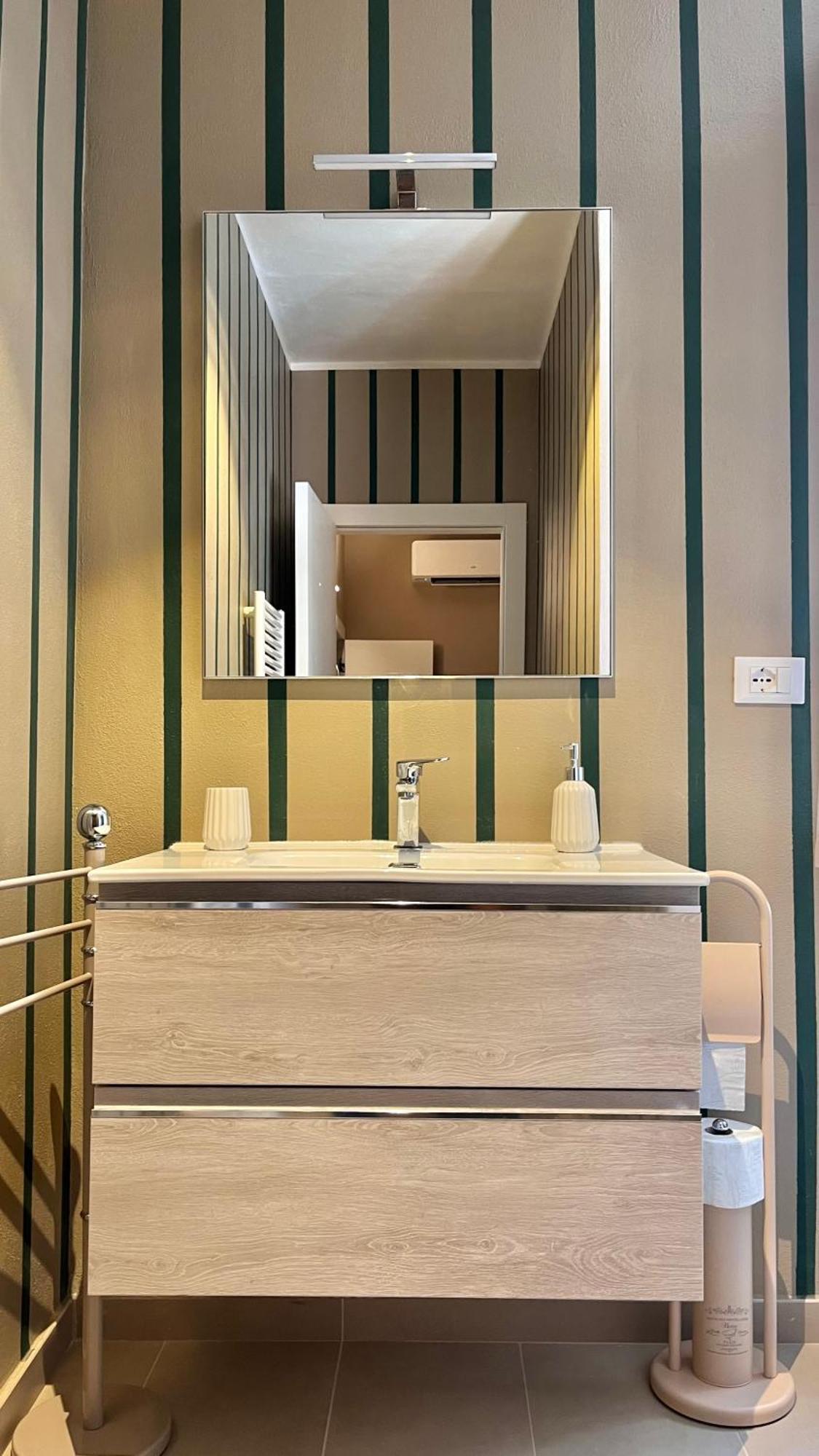 Residenza Cavour Portoferraio City Center 外观 照片